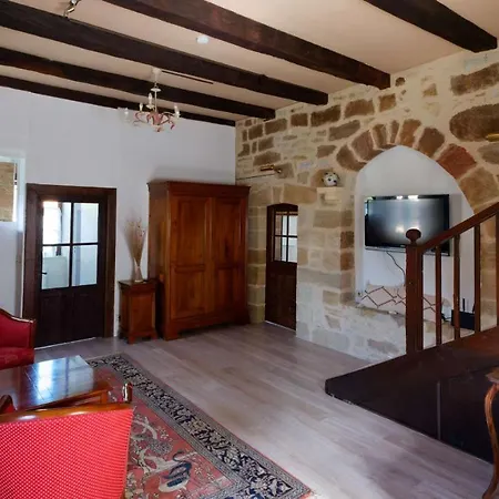 La Source Du Touron Fons (Lot)