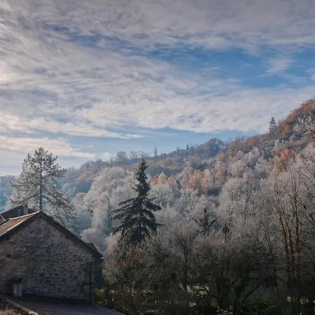 La Source Du Touron Guest house